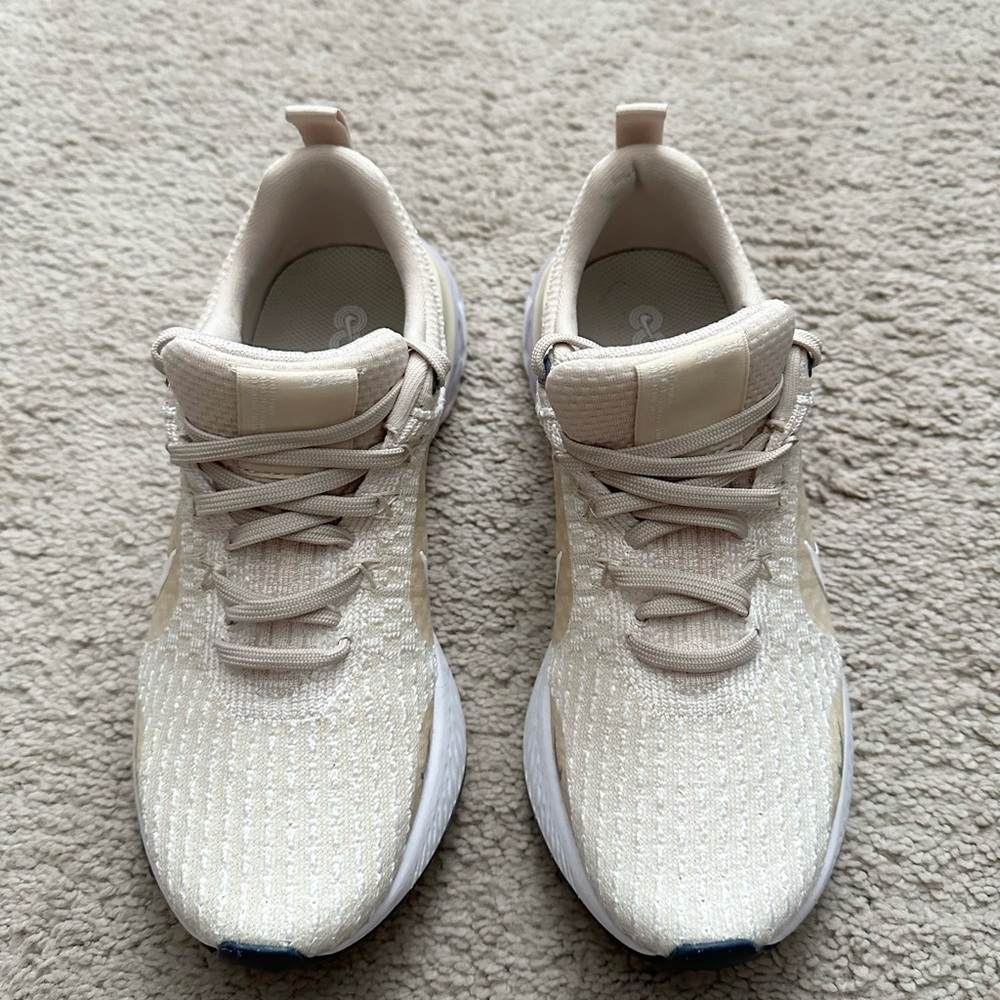Nike React Infinity Run 3 - Picture 8 of 8